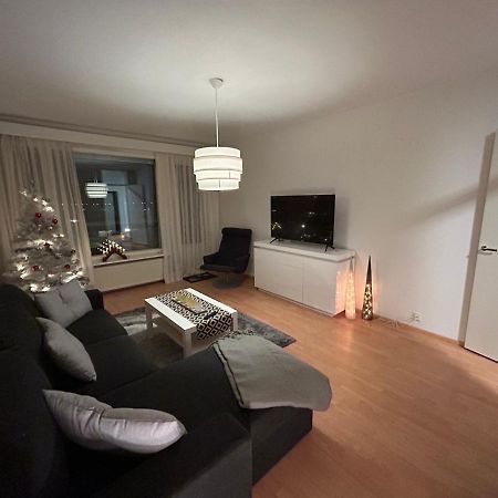Keskustan Tilava Kaksio Apartman Rovaniemi Kültér fotó