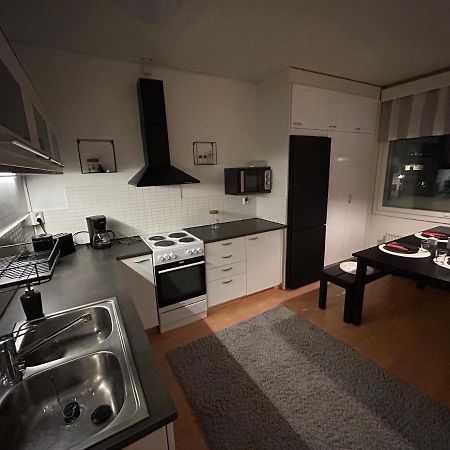 Keskustan Tilava Kaksio Apartman Rovaniemi Kültér fotó