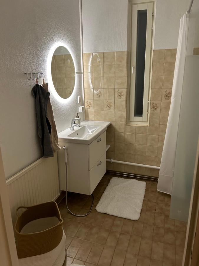 Keskustan Tilava Kaksio Apartman Rovaniemi Kültér fotó