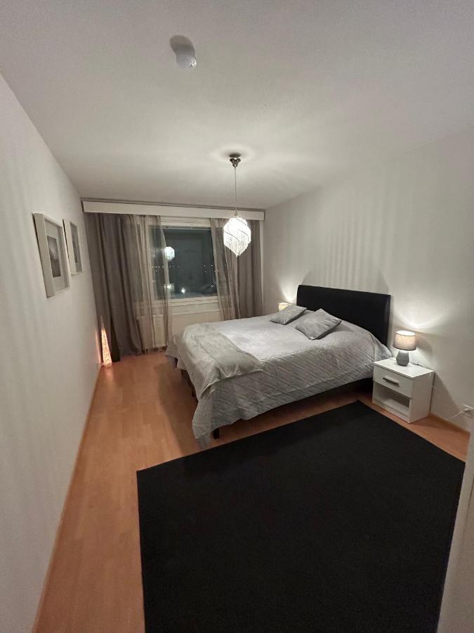 Keskustan Tilava Kaksio Apartman Rovaniemi Kültér fotó