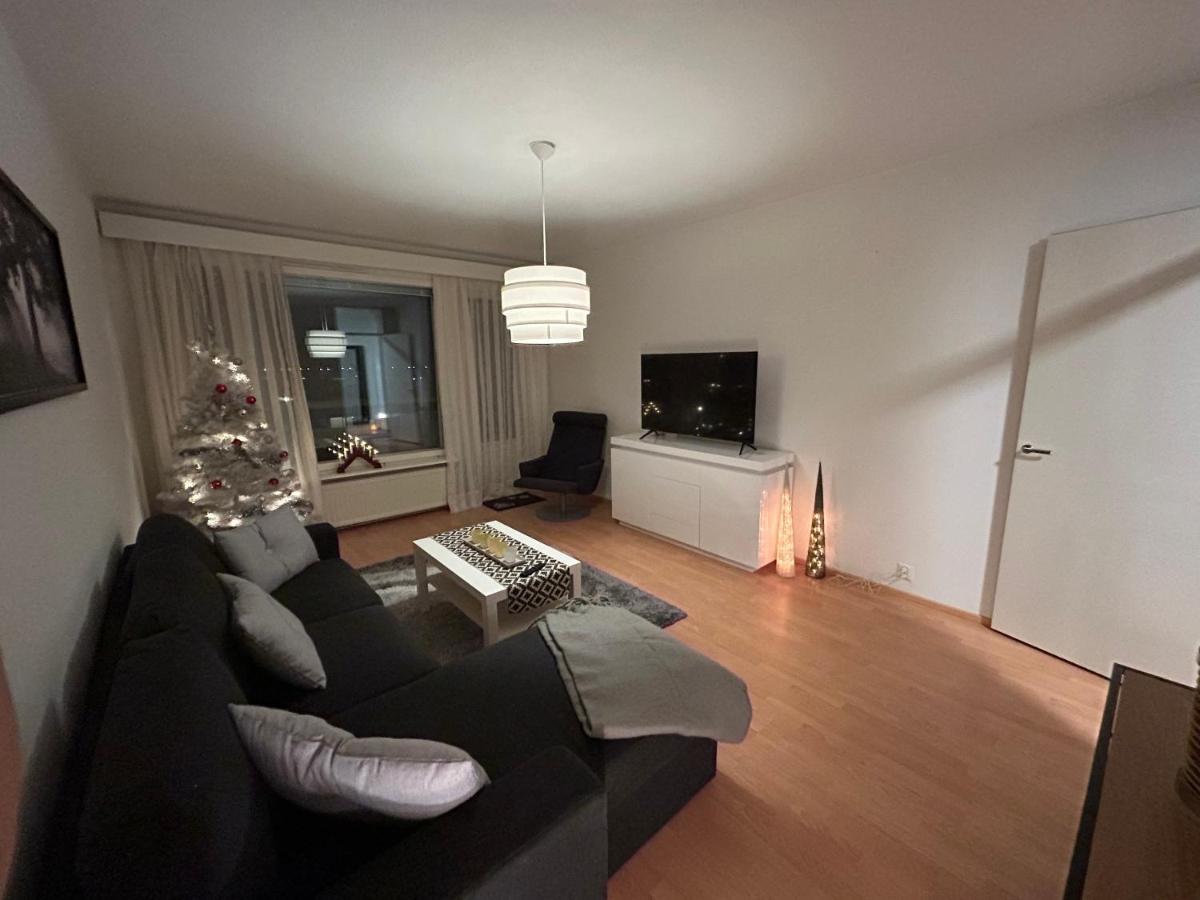 Keskustan Tilava Kaksio Apartman Rovaniemi Kültér fotó