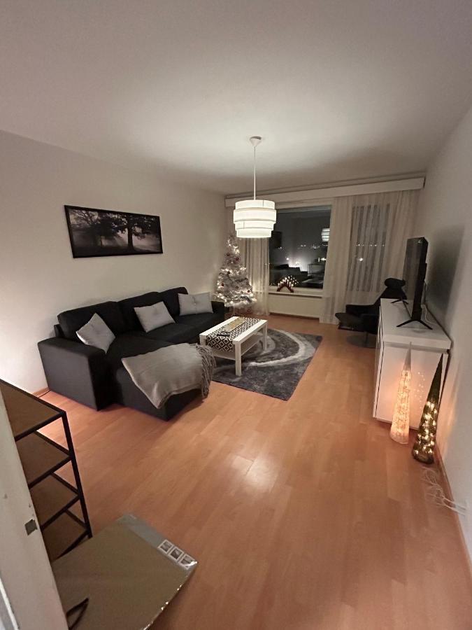 Keskustan Tilava Kaksio Apartman Rovaniemi Kültér fotó